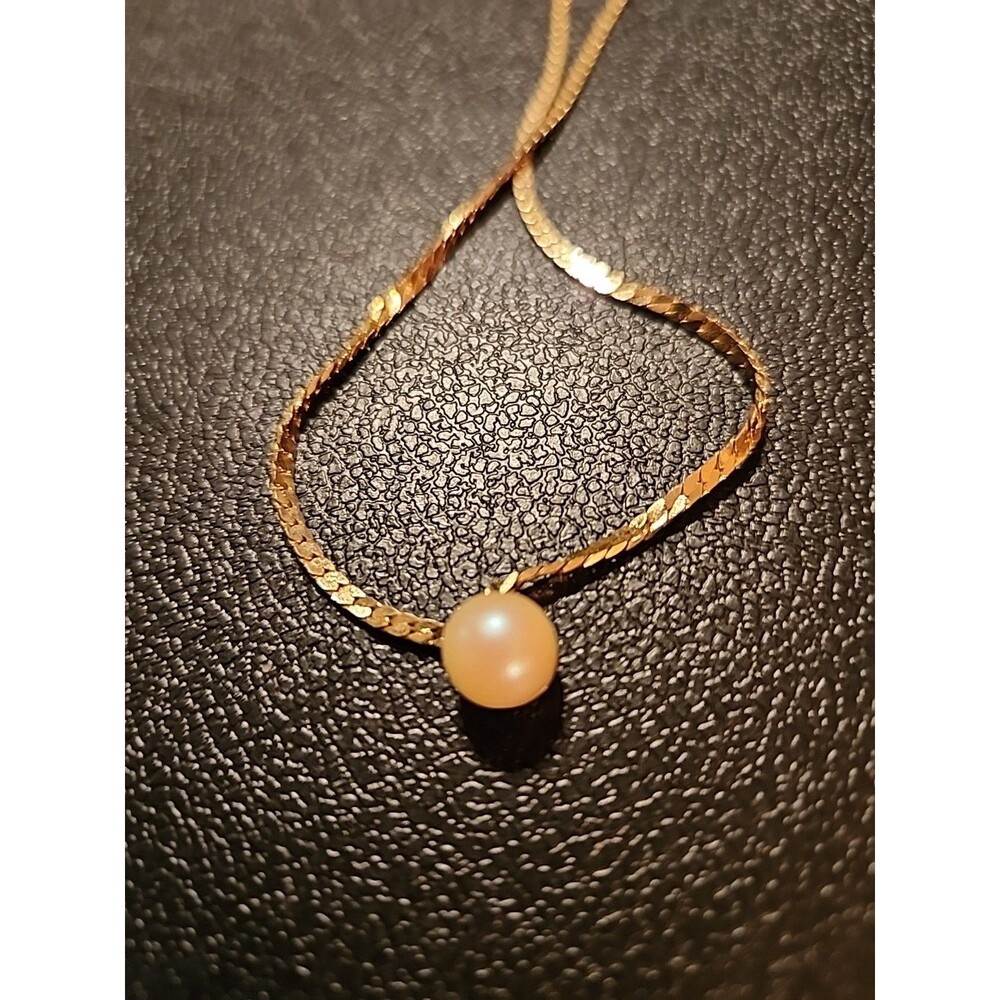 Gold Tone 18" Necklace With Attached Simulated Pearl Drop - Picture 3 of 5